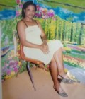 Dating Woman Cameroon to Yaoundé  : Annette, 43 years
